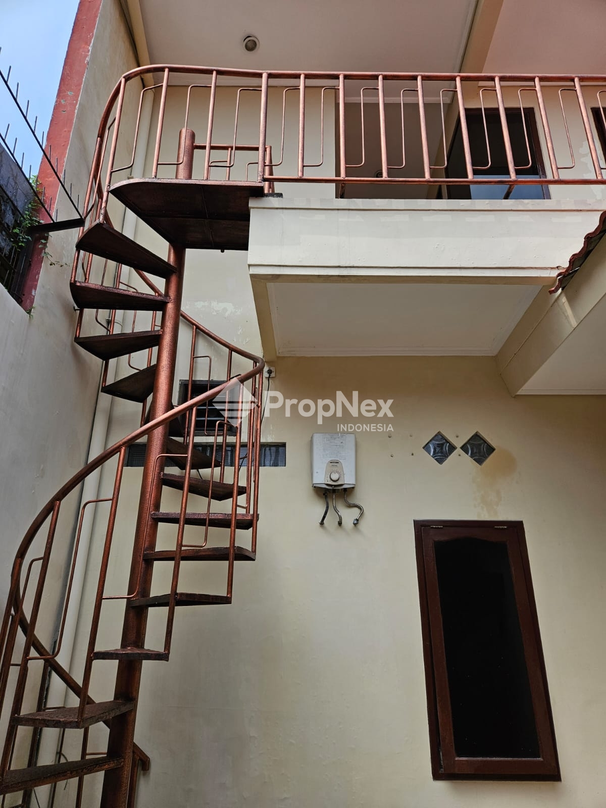 Dijual Murah Rumah di Juanda Regency Bangunan 1.5 Lantai — foto 3